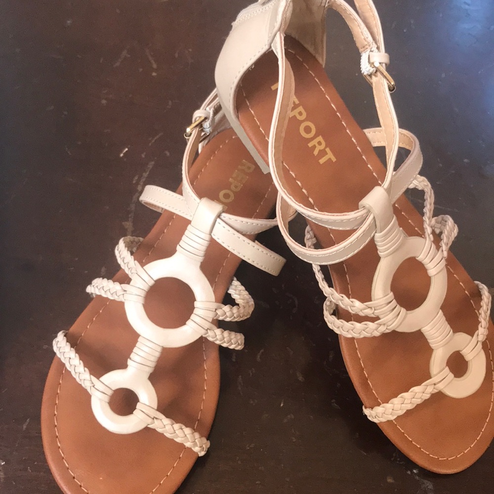 Nude flat sandals Report Gustava Sandals